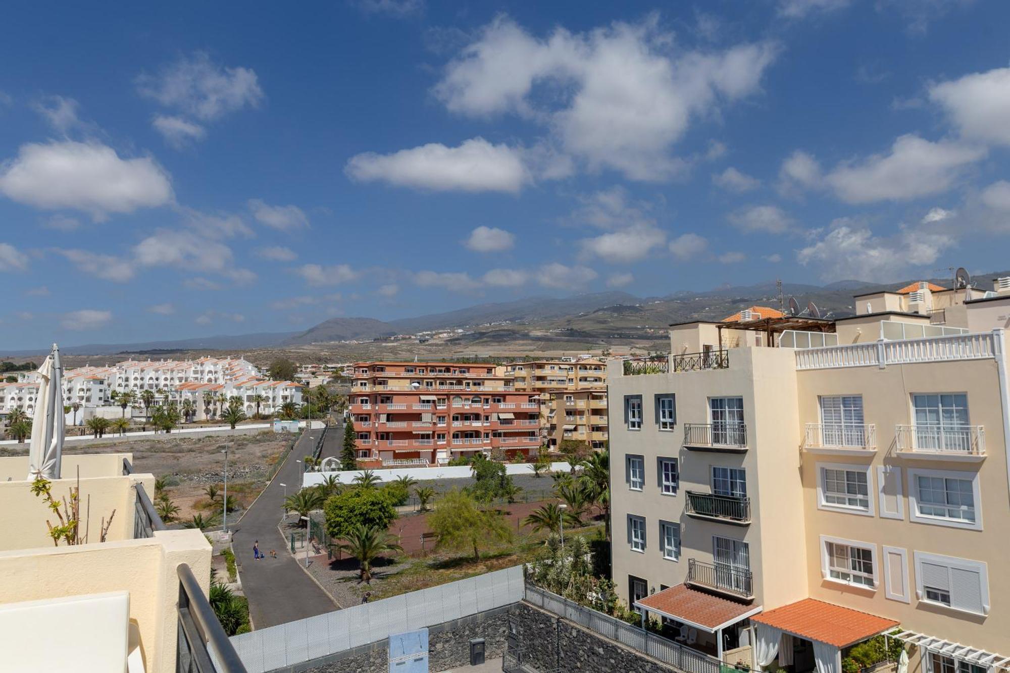 شقة Aqua Vista 2 Bed Penthouse With Great Views كالاو سالفاجي المظهر الخارجي الصورة